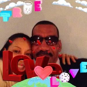 Meet your Posher, Carlos